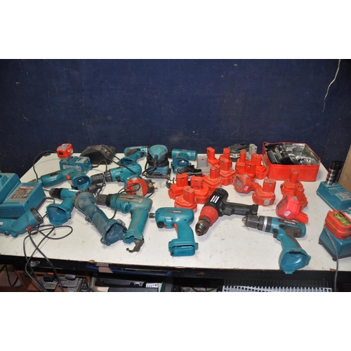 1113 - A LARGE COLLECTION OF DRILLS BATTERIES AND CHARGERS to include Makita, Atlas Copco (all UNTESTED)