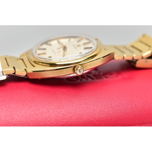 106 - A GENTLEMANS GOLD PLATED OMEGA WRISTWATCH, the circular champagne dial, with baton hourly markers, d... 