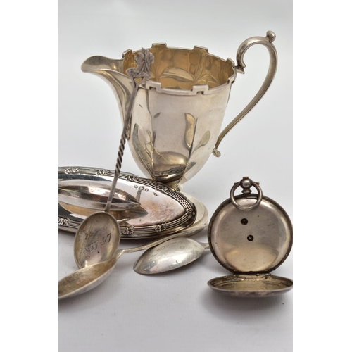 114 - AN ASSORTMENT OF SILVER ITEMS, to include a 'Georg Jensen' teaspoon with maker's mark and date for 1... 