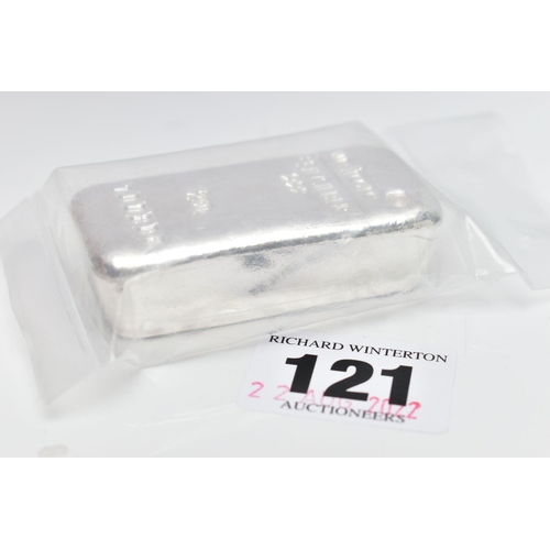 121 - A 250 GRAM SILVER BAR, stamped 'Umicore Feinsilber 999, 250g, serial number 100868', in a sealed pla... 