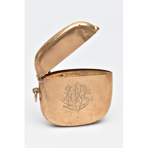 130 - AN EARLY 20TH CENTURY 9CT GOLD VESTA, of a polished rounded square form, engraved monogram to the fr... 