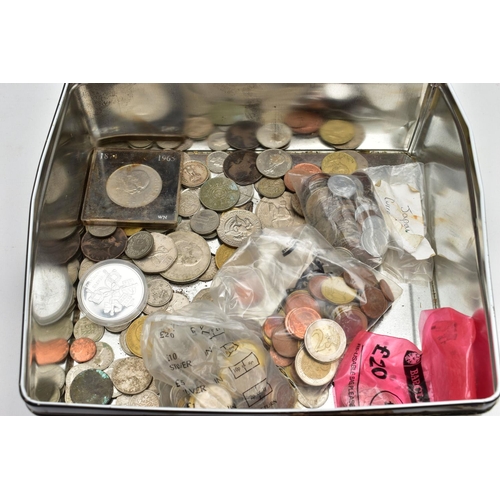 195 - A TIN CONTAINING MIXED COINS AND BANKNOTES TO INCLUDE, over 18 Euro in 2 1 and cents, Some distresse... 