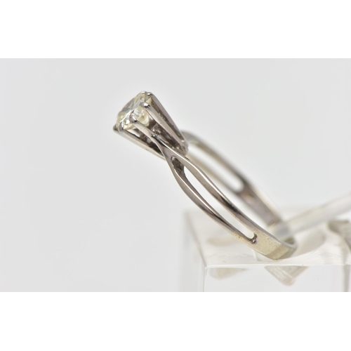 38 - AN 18CT WHITE GOLD DIAMOND SINGLE STONE RING, the brilliant cut diamond within a high claw setting, ... 