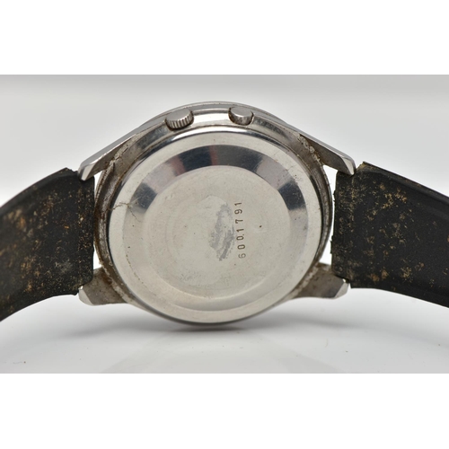 51 - A 'SEIKO SPORTSMATIC DELUXE' WRISTWATCH, working at time of cataloguing, round silver dial signed 'S... 