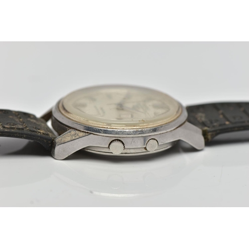 51 - A 'SEIKO SPORTSMATIC DELUXE' WRISTWATCH, working at time of cataloguing, round silver dial signed 'S... 