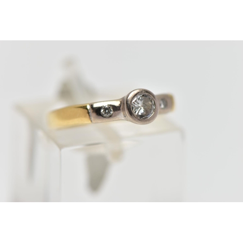 55 - AN 18CT YELLOW GOLD DIAMOND RING, a single cut diamond bezel set in white gold, accented with two si... 