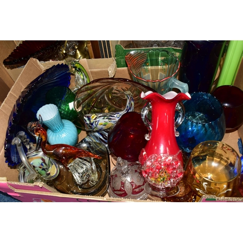 321 - THREE BOXES OF MID- CENTURY STUDIO GLASS, to include a hand painted lemonade pitcher, Murano style f... 