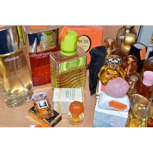 404 - A GROUP OF PERFUMES AND PERFUME BOTTLES, to include Eau de Parfum and Eau de Toilette, a miniature C... 