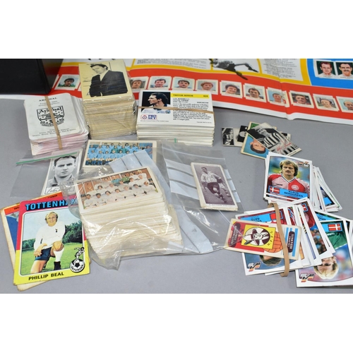 445 - A BOX OF CIGARETTE AND TRADING CARDS, mostly football related, two partially filled 1970s football s... 