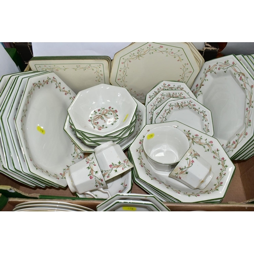 478 - FOUR BOXES OF CERAMICS AND DINNERWARE, to include Royal Worcester 'Berkshire' pattern milk jug, suga... 