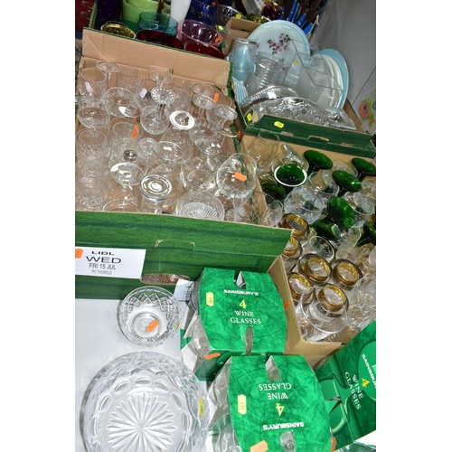 492 - FOUR BOXES AND LOOSE ASSORTED GLASSWARE AND A FLOORSTANDING METAL AND GLASS TEA LIGHT HOLDER, the gl... 