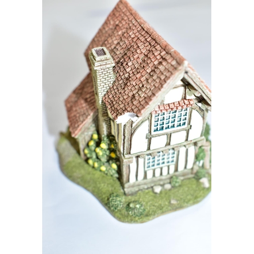 516 - FIFTY ONE LILLIPUT LANE SCULPTURES FROM THE NORTH AND THE MIDLANDS COLLECTIONS, mostly boxed and wit... 