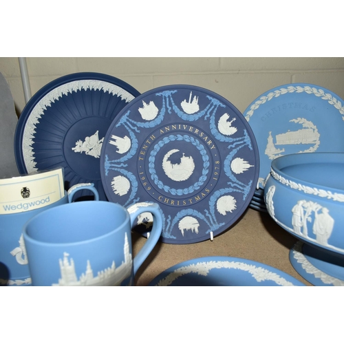 548 - A GROUP OF WEDGWOOD JASPERWARE, to include a limited edition Papal Collection loving cup, with certi... 