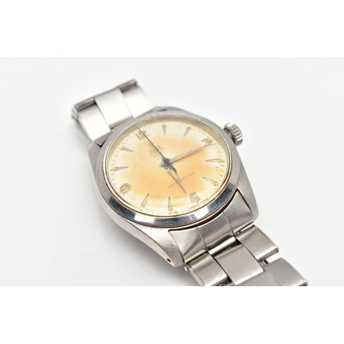 105 - A 'TUDOR OYSTER' WRISTWATCH, hand wound movement, round cream dial signed 'Tudor Oyster Royal', Arab... 