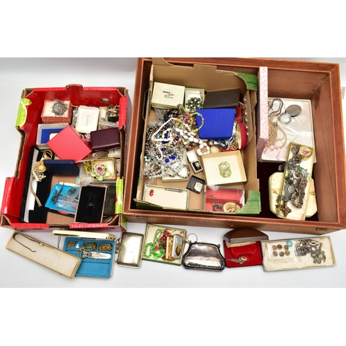 159 - A LARGE ASSORTMENT OF COSTUME JEWELLERY AND FURTHER ITEMS, to include a pair of white metal 'Mappin ... 