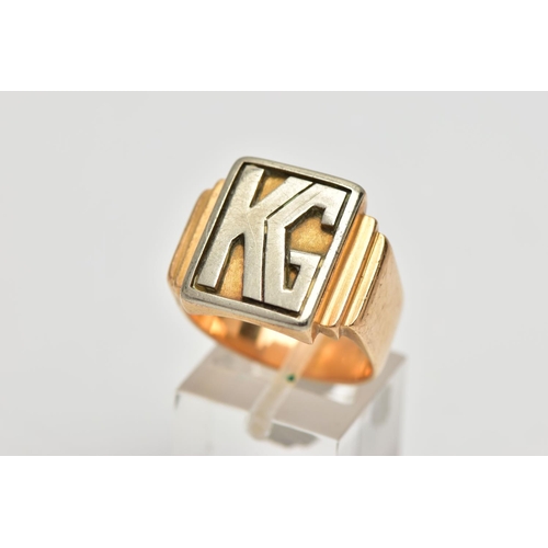 32 - A HEAVY YELLOW METAL SIGNET RING, of a rectangular form displaying the initials 'KG', stepped should... 