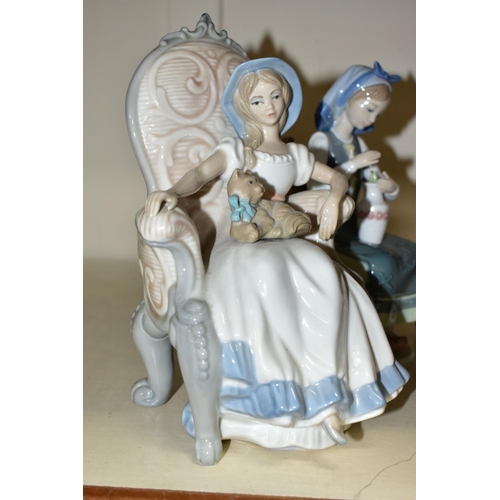 354 - FIVE LLADRO FIGURES, comprising Girl with Doll No1211, designed by Antonio Ballester 1972, retired 1... 