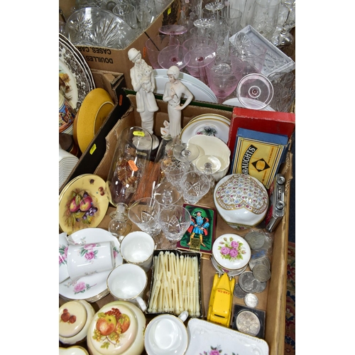 397 - FIVE BOXES AND LOOSE CERAMICS, GLASSWARE, METALWARE, TWO TABLE LAMPS, GILT FRAMED PRINT AFTER RICHAR... 