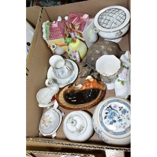 399 - SIX BOXES OF GLASSWARE, CERAMICS AND HOUSEHOLD ORNAMENTS to include Leonardo Collection cottages, Ay... 