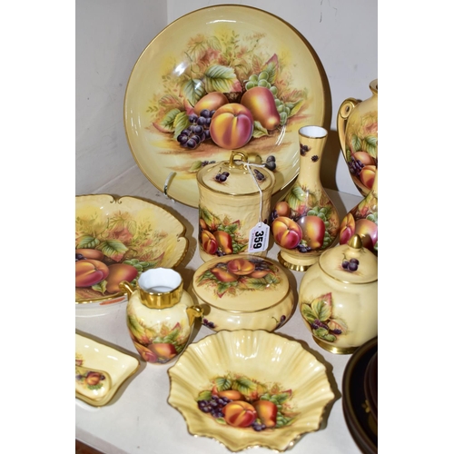 359 - TWELVE PIECES OF AYNSLEY ORCHARD GOLD GIFTWARES ETC, to include a twin handled covered vase height 2... 