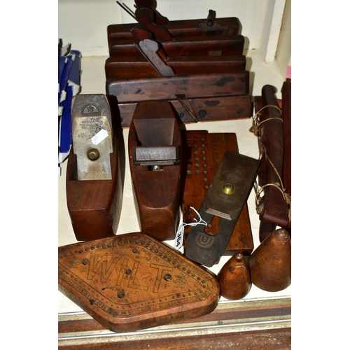 364 - A COLLECTION OF VINTAGE WOODWORKING TOOLS, generally nineteenth/early twentieth century, comprising ... 