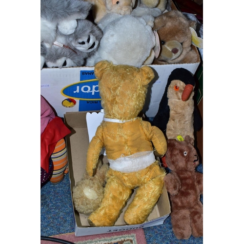 386 - A VINTAGE GOLDEN PLUSH TEDDY BEAR AND A BOX OF SOFT TOYS, the bear in much loved condition, glass ey... 