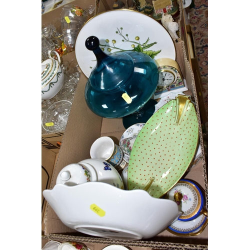 399 - SIX BOXES OF GLASSWARE, CERAMICS AND HOUSEHOLD ORNAMENTS to include Leonardo Collection cottages, Ay... 