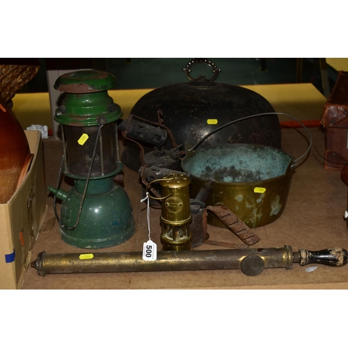 500 - A GROUP OF METALWARE comprising a small brass miner's lamp 'Hockley Lamp & Limelight Company', heigh... 