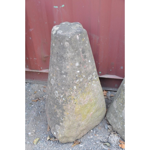 1001 - AN EARLY RED SANDSTONE STADDLE STONE BASE 41cm square at the base 79cm high VERY HEAVY (Condition:- ... 