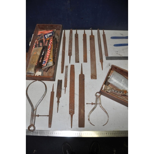 1072 - A COLLECTION OF VINTAGE TOOLS to include four tubs of vintage tools, F-clamps, marking tools, saw bl... 