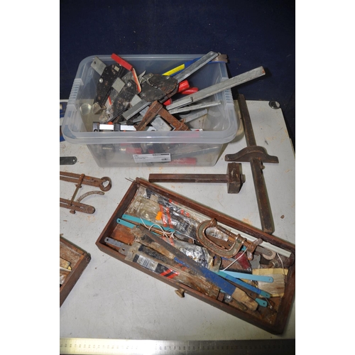 1072 - A COLLECTION OF VINTAGE TOOLS to include four tubs of vintage tools, F-clamps, marking tools, saw bl... 