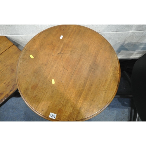 1222 - A 19TH CENTURY CIRCULAR CENTRE TABLE, on a turned support, diameter 60cm x height 72cm, two sized oc... 