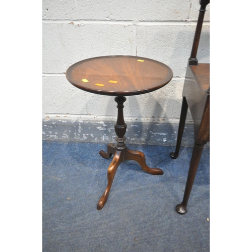 1258 - A GEORGIAN MAHOGANY WASHSTAND, on turned supports, with a single drawer, 33cm squared x height 77cm,... 