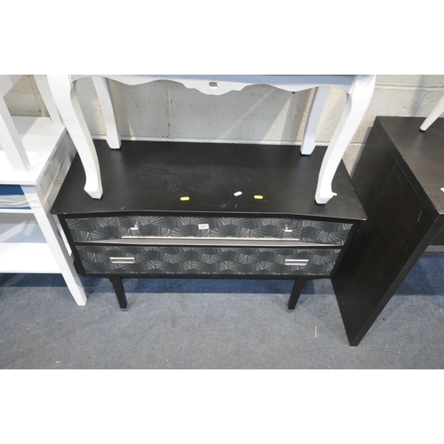 1271 - A SELECTION OF MODERN FURNITUE, to include two chest of two drawers, a black finish desk, a pair of ... 