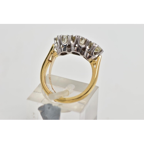 3 - AN 18CT GOLD DIAMOND THREE STONE RING, comprising three graduated brilliant cut diamonds, estimated ... 