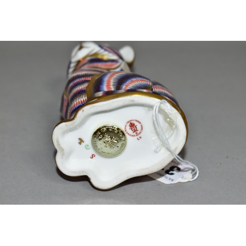 310 - A ROYAL CROWN DERBY CAT PAPERWEIGHT, height 13cm, first quality with gold stopper, dated 1992 (1) (C... 