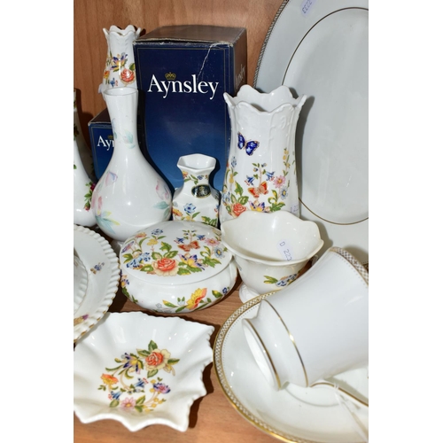 355 - A GROUP OF ROYAL ALBERT AND AYNSLEY TEA AND GIFT WARES, to include Royal Albert Old Country Roses: a... 