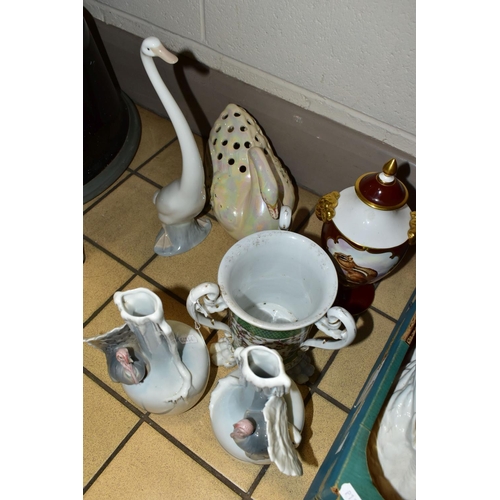 368 - A BOX AND LOOSE CERAMICS AND SUNDRY ITEMS, to include a tall Nao goose height 33.5cm, a Nao group of... 