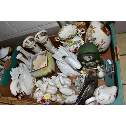 368 - A BOX AND LOOSE CERAMICS AND SUNDRY ITEMS, to include a tall Nao goose height 33.5cm, a Nao group of... 