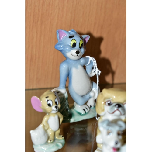 383 - A GROUP OF WADE FIGURES, to include Tom and Jerry Style One, Lady (missing lower leg), Tramp, Scamp ... 