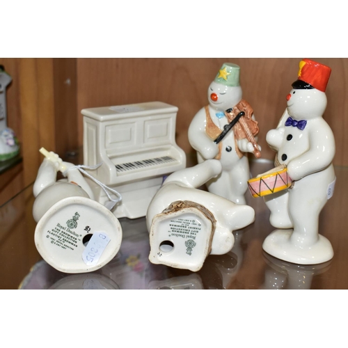 389 - A GROUP OF FOUR ROYAL DOULTON 'THE SNOWMAN GIFT COLLECTION' FIGURES AND MATCHING PIANO, comprising D... 