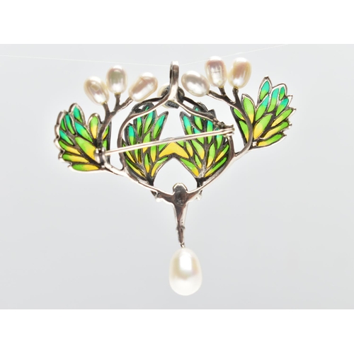 47 - A PLIQUE A JOUR AND CULTURED PEARL BROOCH, designed as a series of green and yellow enamel feathers,... 