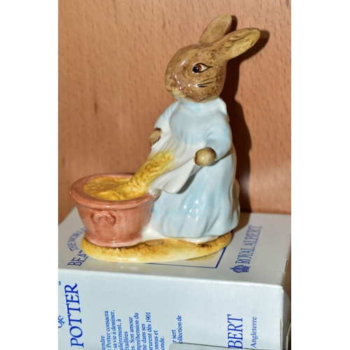 401 - TWELVE BOXED BESWICK AND ROYAL ALBERT BEATRIX POTTER FIGURES comprising two Beswick Chippy Hackee wi... 