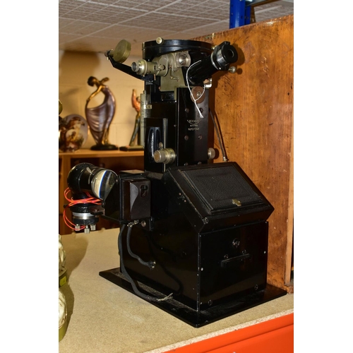 406 - AN EARLY REICHENERT 107346 AUSTRIA PHOTOGRAPHIC MICROSCOPE, in original wooden case with key, light ... 