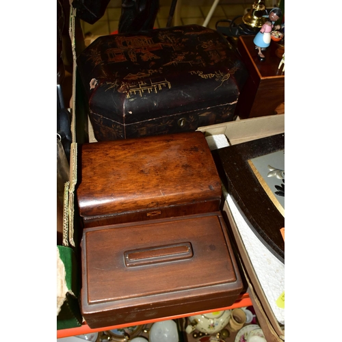 422 - ONE BOX OF TREEN AND ASSORTED SUNDRIES, to include a brass banker's lamp with green glass shade, a w... 