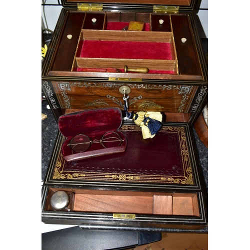 431 - A MID- VICTORIAN WRITING ROSEWOOD WRITING BOX, INLAID WITH MOTHER OF PEARL  DECORATED IN  SCROLL AND... 