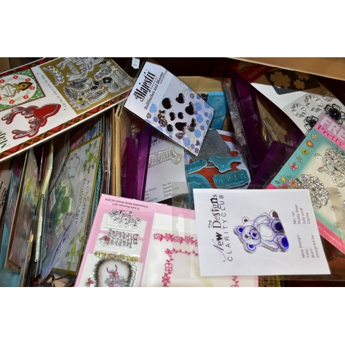 477 - THIRTEEN BOXES OF CLEAR, RUBBER AND WOODEN BACKED STAMPS, STAMPING PLATFORM, AND INKS, to include fi... 