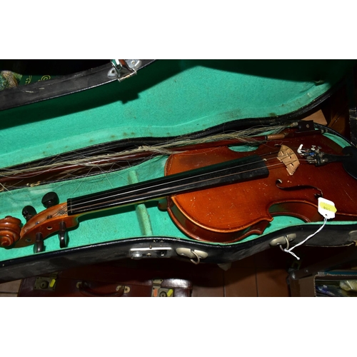 489 - FOUR BOXES OF SUNDRIES AND TABLE LINEN to include a violin in a hard case (broken string, bow hairs ... 