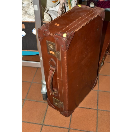 489 - FOUR BOXES OF SUNDRIES AND TABLE LINEN to include a violin in a hard case (broken string, bow hairs ... 