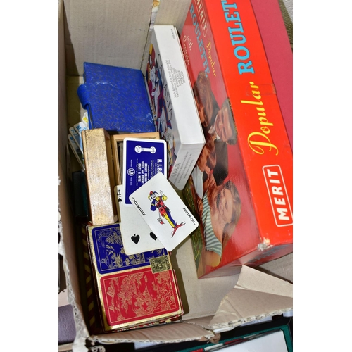 497 - ONE BOX OF BOARD GAMES AND CHESS PIECES, to include a cased set of back gammon, draft set, dominoes,... 